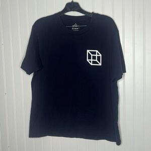 SOL LEWITT x UNIQLO '3-D Cube' SPRZ NY MoMA Art T-Shirt Geometric Size Medium